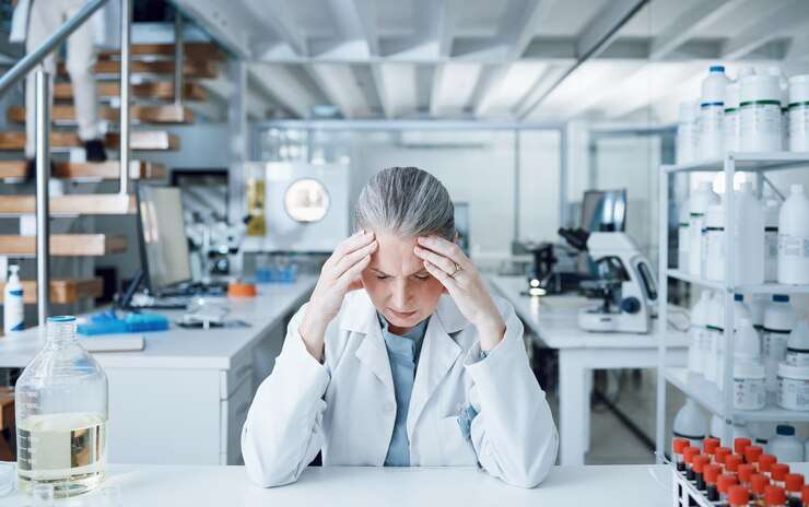 Top 5 Mistakes in Pharma Projects (And How PMC Helps Avoid Them)